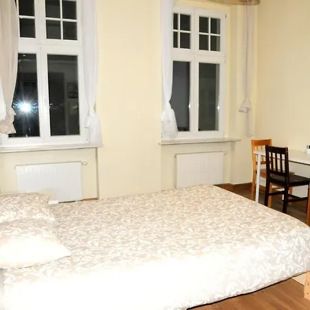 Economic Mandala Apartment Poznan Exterior photo