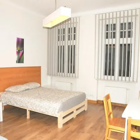 Economic Mandala Apartment Poznan Exterior photo