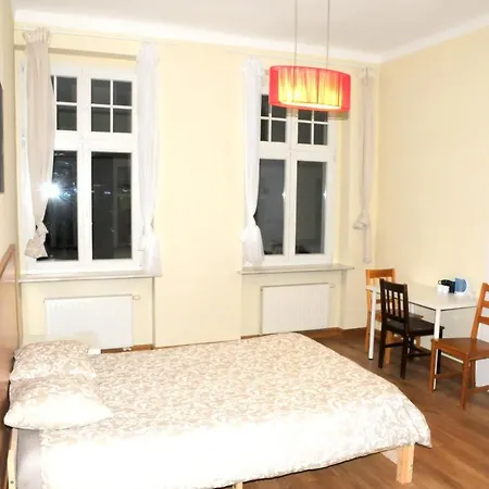 Economic Mandala Apartment Poznan Exterior photo