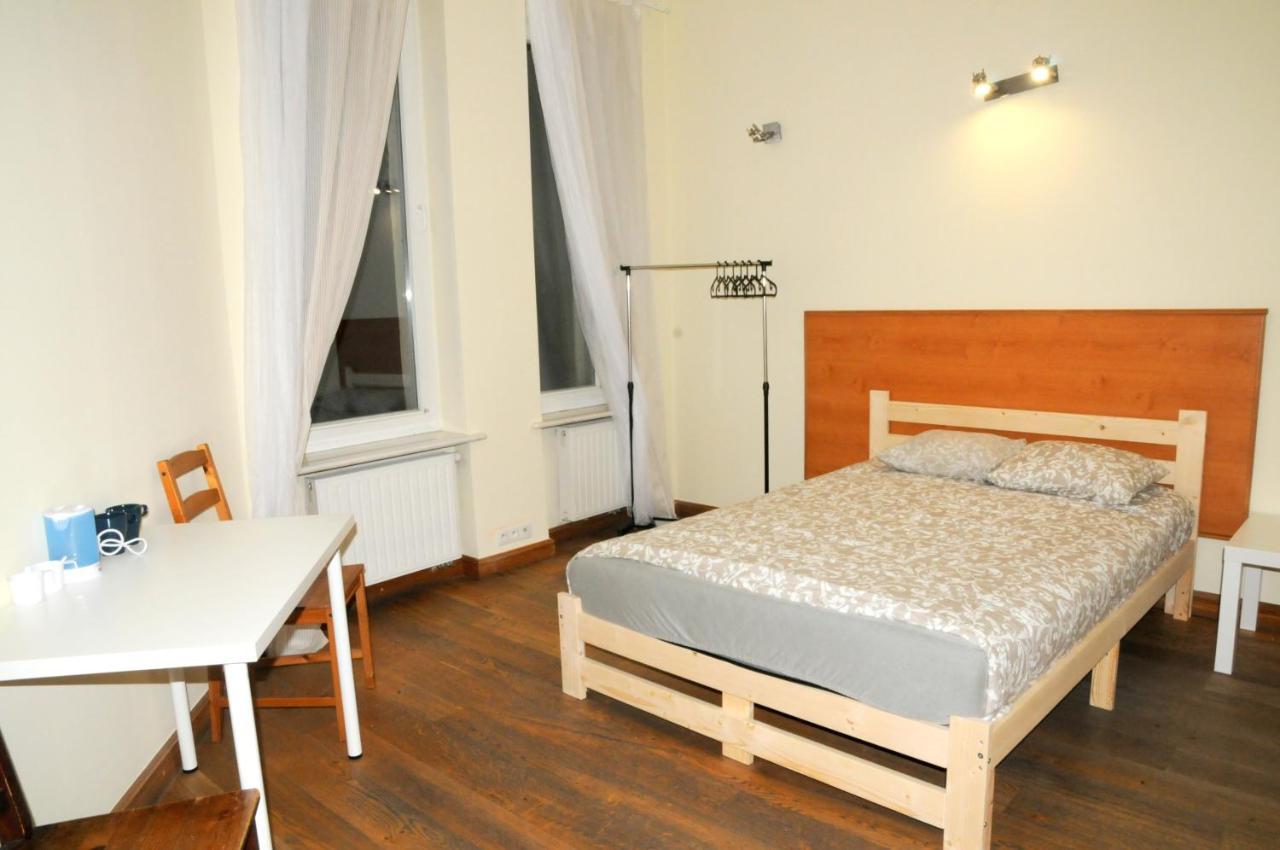 Economic Mandala Apartment *