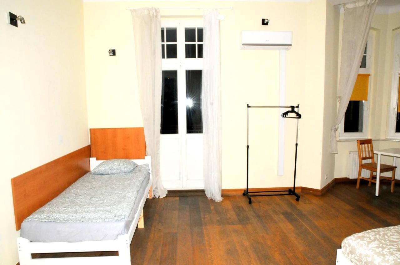 Economic Mandala Apartment *