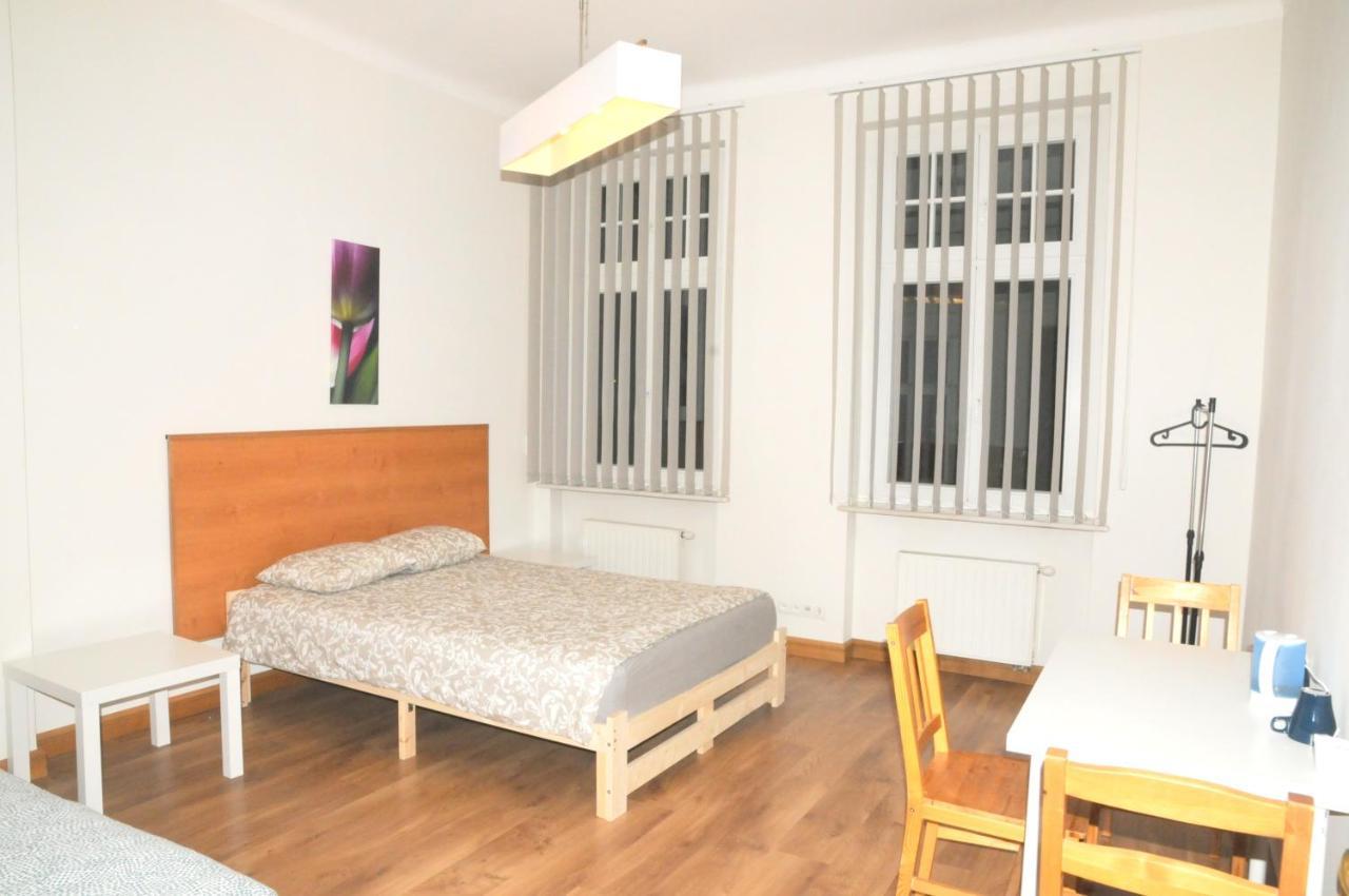 Economic Mandala Apartment *