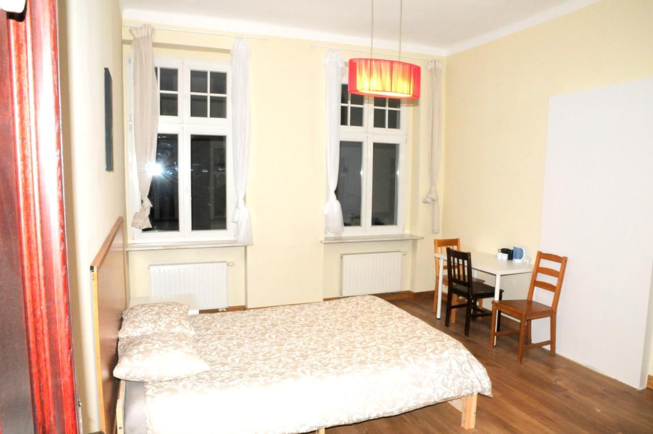 Apartment Economic Mandala Poznan